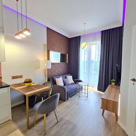 visit baltic - Platan Tower Victoria Apartment Swinoujscie Bagian luar foto