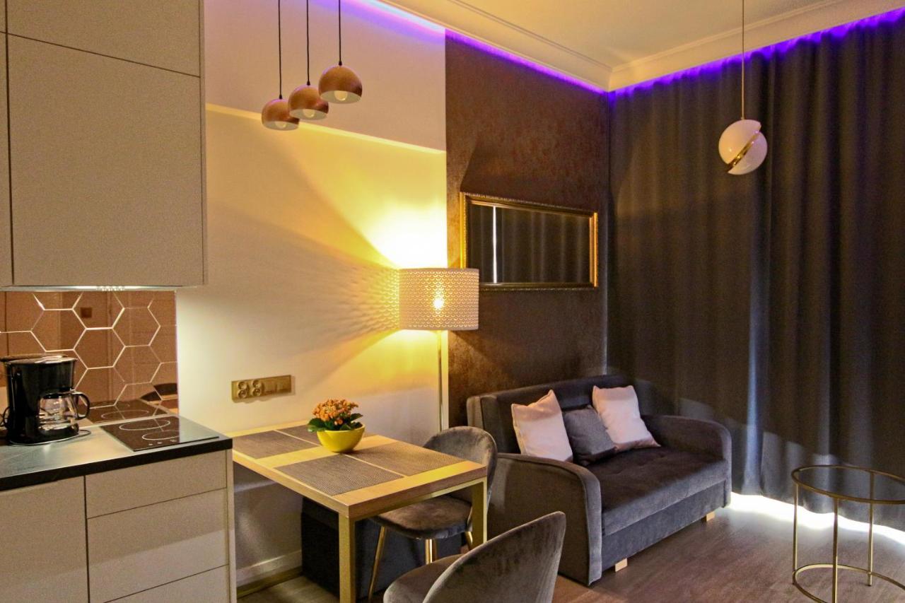 visit baltic - Platan Tower Victoria Apartment Swinoujscie Bagian luar foto