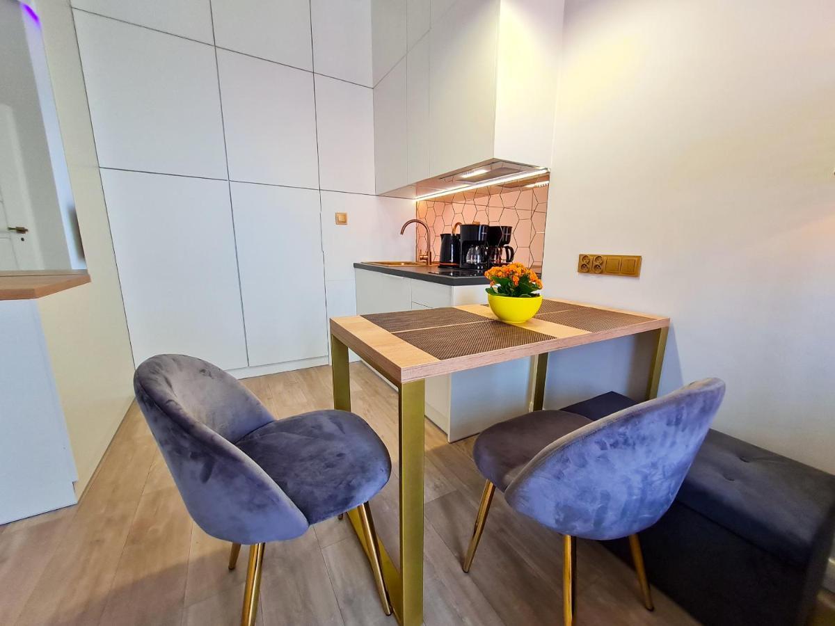 visit baltic - Platan Tower Victoria Apartment Swinoujscie Bagian luar foto