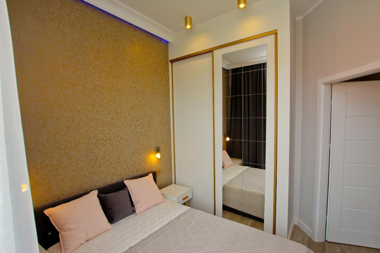 visit baltic - Platan Tower Victoria Apartment Swinoujscie Bagian luar foto
